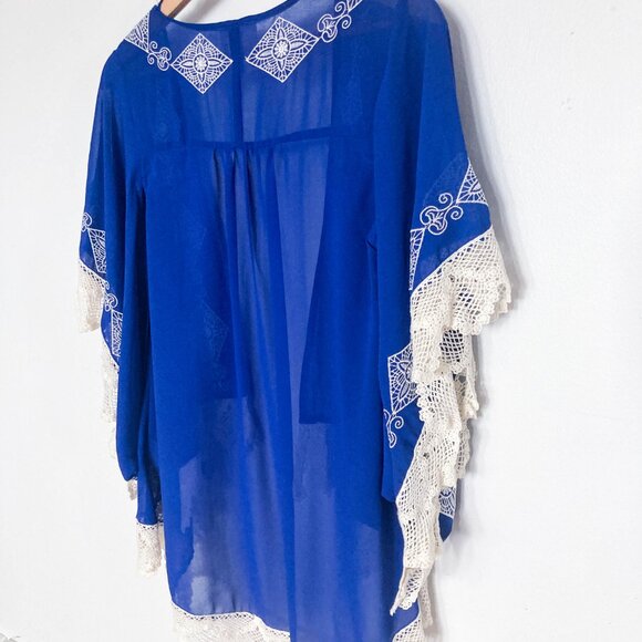 Blue and White Lace Kimono styled Tunic - Picture 10 of 16